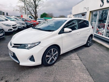2015 Toyota Auris - photo 3