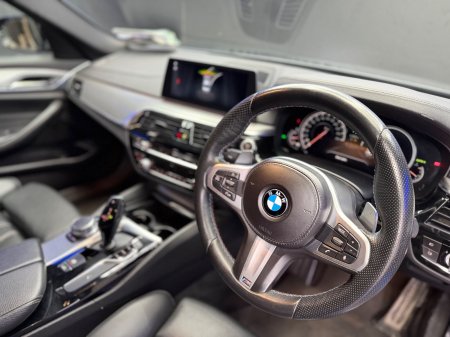 2018 BMW 5-Series - photo 13