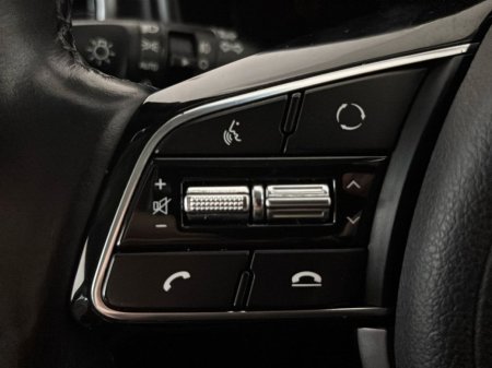 2021 Kia Sportage - photo 22