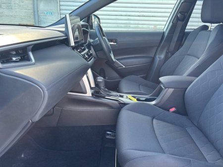 2025 Toyota Corolla Cross - photo 6