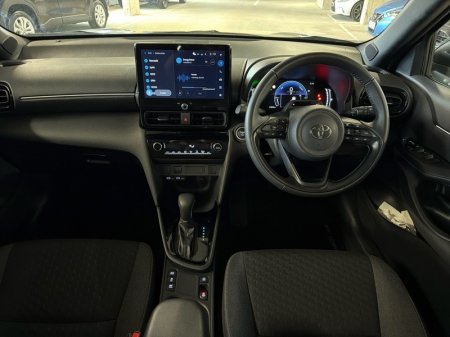2026 Toyota Yaris Cross - photo 8