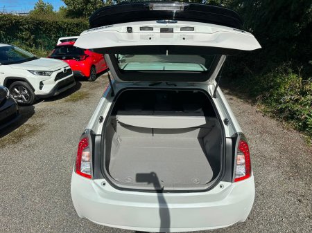 2015 Toyota Prius - photo 20