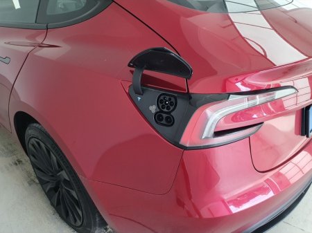 2025 Tesla Model 3 - photo 45
