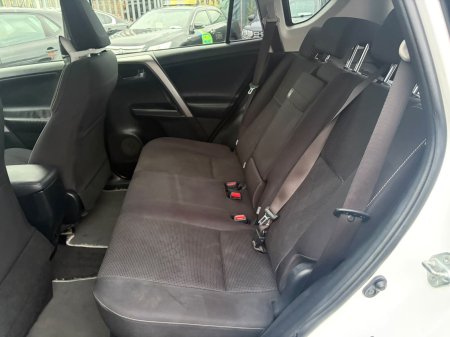 2016 Toyota RAV4 - photo 25