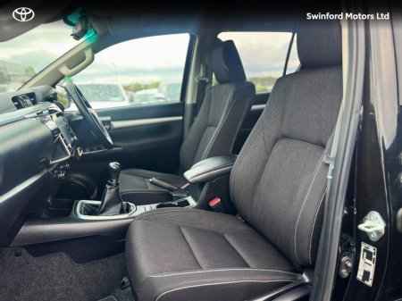 2021 Toyota Hilux - photo 6