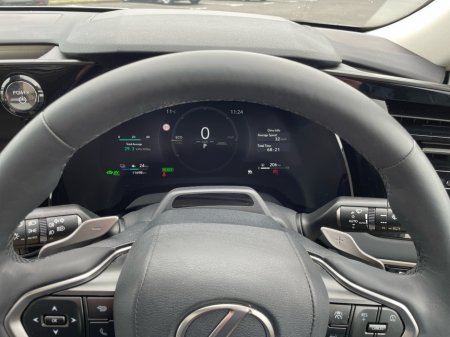 2025 Lexus RX450H+ - photo 17
