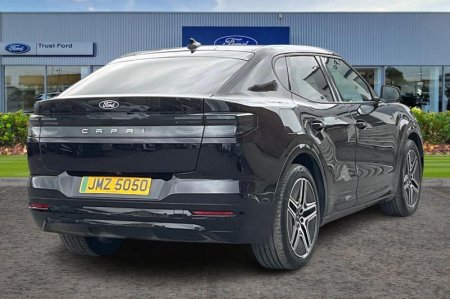 2025 Ford Capri - photo 4