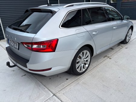 2021 Skoda Superb - photo 8