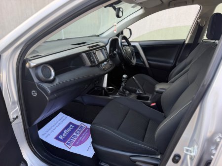 2016 Toyota RAV4 - photo 9