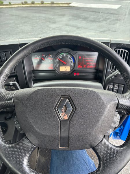 2019 Renault D12 - photo 14