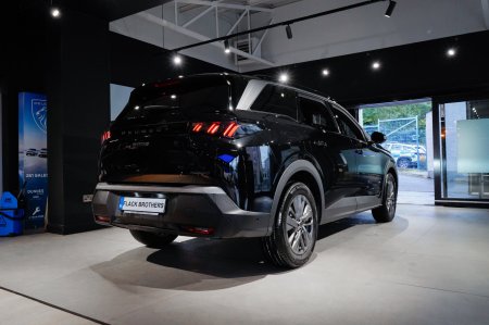 2026 Peugeot 5008 - photo 7