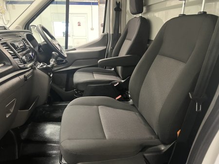 2022 Ford Transit - photo 11