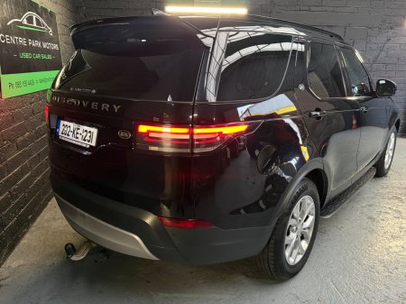 2020 Land Rover Discovery - photo 4
