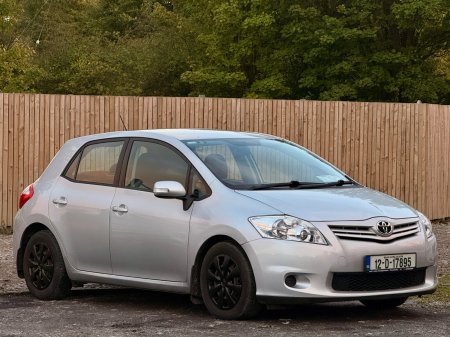 2012 Toyota Auris - photo 12