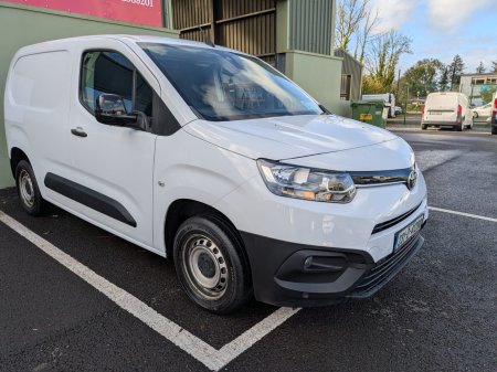 2023 Toyota Proace City - photo 8
