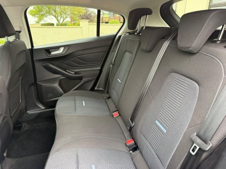 2023 Ford Focus - photo 18
