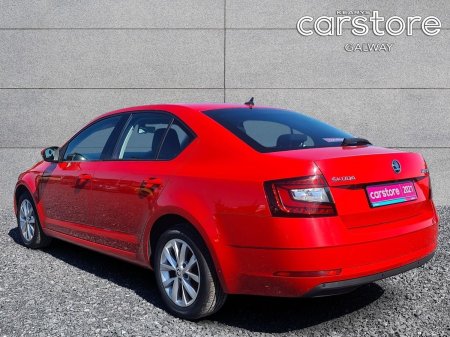 2021 Skoda Octavia - photo 5
