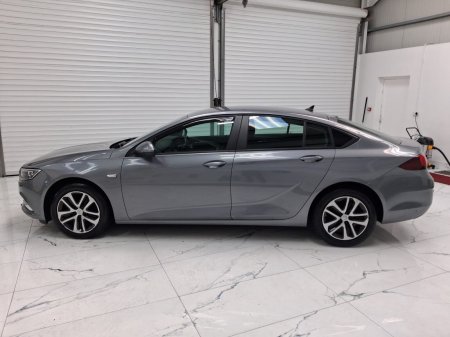 2018 Vauxhall Insignia - photo 9
