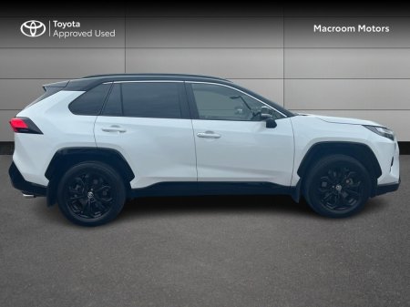 2024 Toyota RAV4 - photo 3