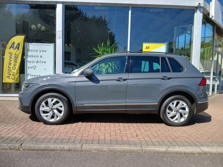 2021 Volkswagen Tiguan - photo 4
