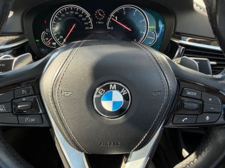 2017 BMW 5-Series - photo 34