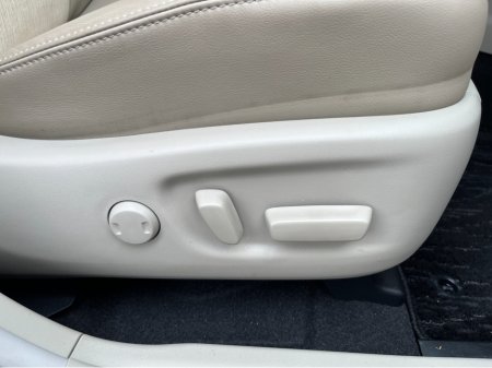 2019 Toyota Prius - photo 13