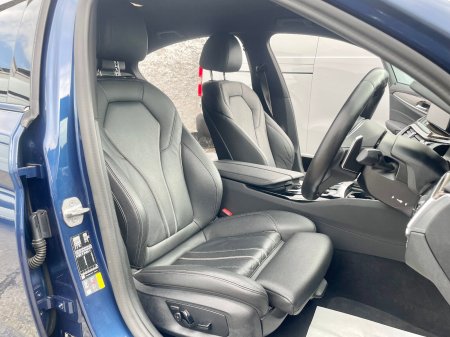 2023 BMW 5-Series - photo 10