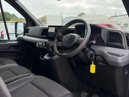 2025 Renault Master - photo 10
