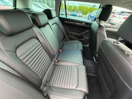 2018 Volkswagen Passat - photo 36