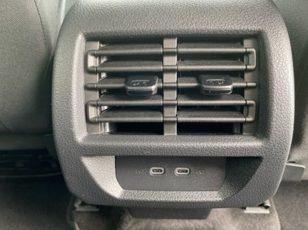2025 Ford Tourneo Connect - photo 24