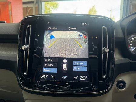 2022 Volvo XC40 - photo 10