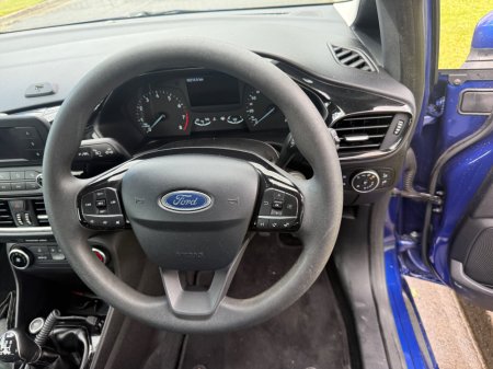 2018 Ford Fiesta - photo 11