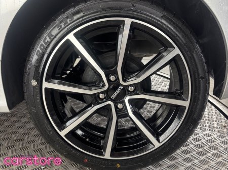 2021 Toyota Yaris - photo 14