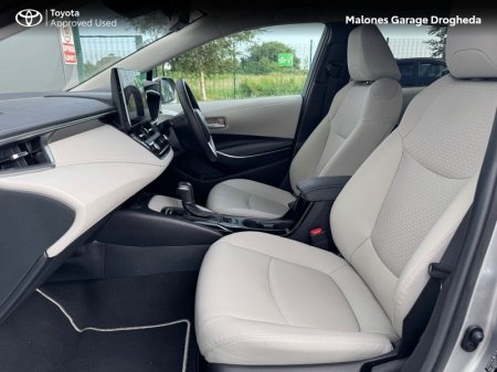 2025 Toyota Corolla - photo 7