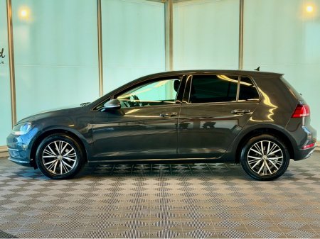 2018 Volkswagen Golf - photo 2