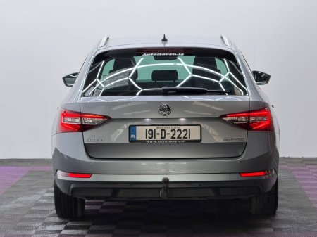 2019 Skoda Superb - photo 5