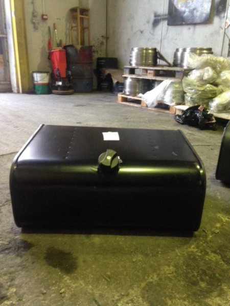 2015 MAN DIESEL TANKS 150 LTR, 300 LTR &amp; 400 LTR MAN DIESEL TANKS 150 LTR, 300 LTR &amp; 400 LTR