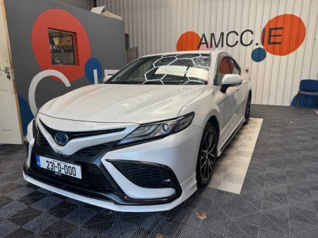 2023 Toyota Camry - photo 6