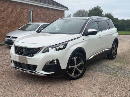 2017 Peugeot 5008 - photo 2