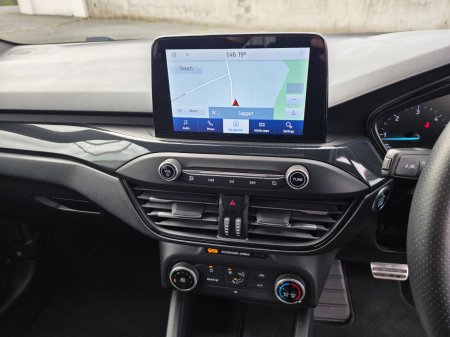 2020 Ford Focus - photo 16