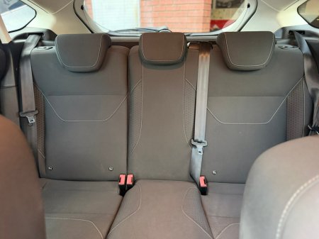 2017 Ford Focus - photo 19