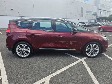 2020 Renault Grand Scenic - photo 9
