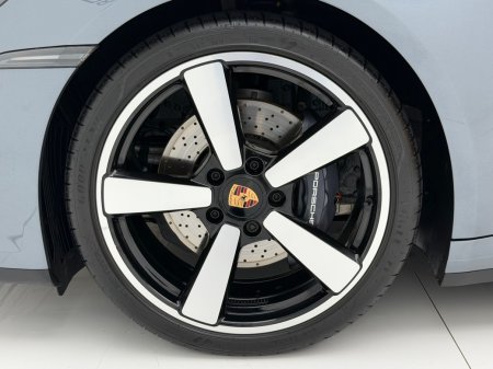 2026 Porsche 911 - photo 16