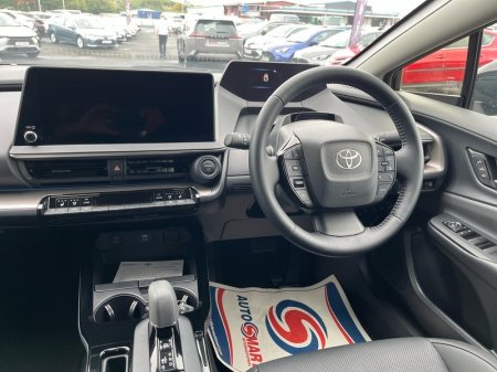 2025 Toyota Prius - photo 9