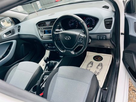 2016 Hyundai i20 - photo 6