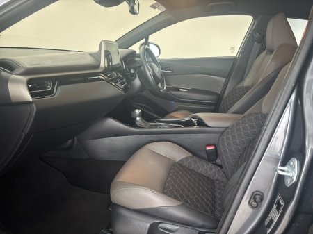 2022 Toyota C-HR - photo 6