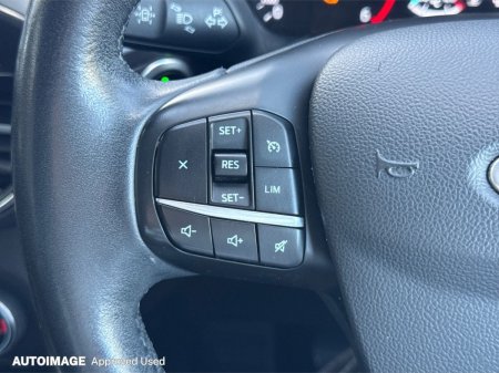 2020 Ford Kuga - photo 17