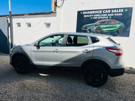 2017 Nissan Qashqai - photo 2