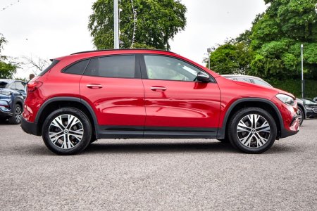 2024 Mercedes-Benz GLA - photo 2