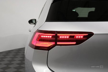 2023 Volkswagen Golf - photo 8